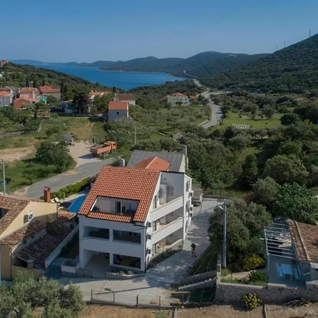 Appartamento With A Parking Space Sveti Jakov, Losinj - 23432 Mali Lošinj